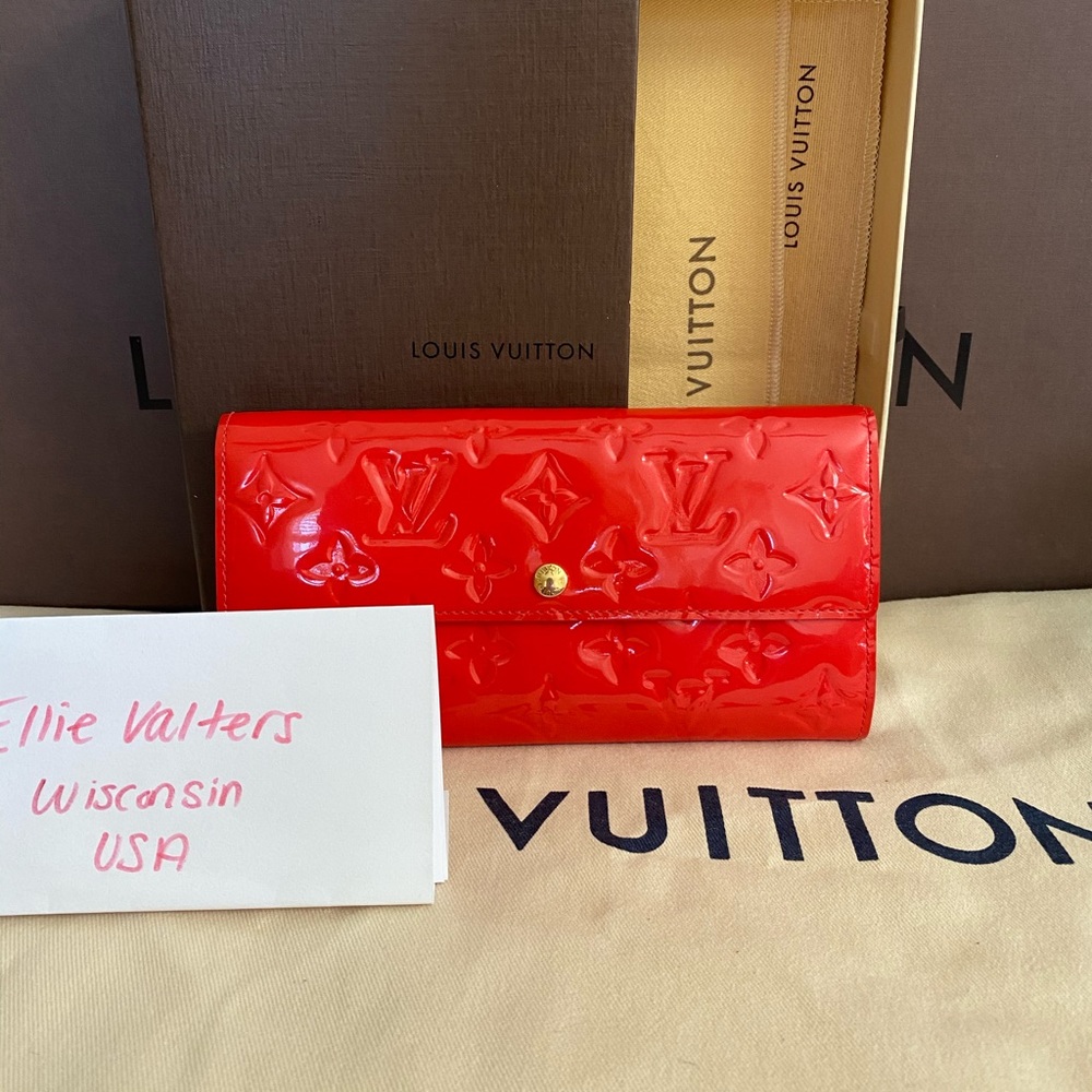 Sold- Louis Vuitton Sarah wallet Vernis